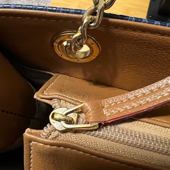 Monica Sanches Navy and Tan Snakeskin Tote - Picture 8 of 10